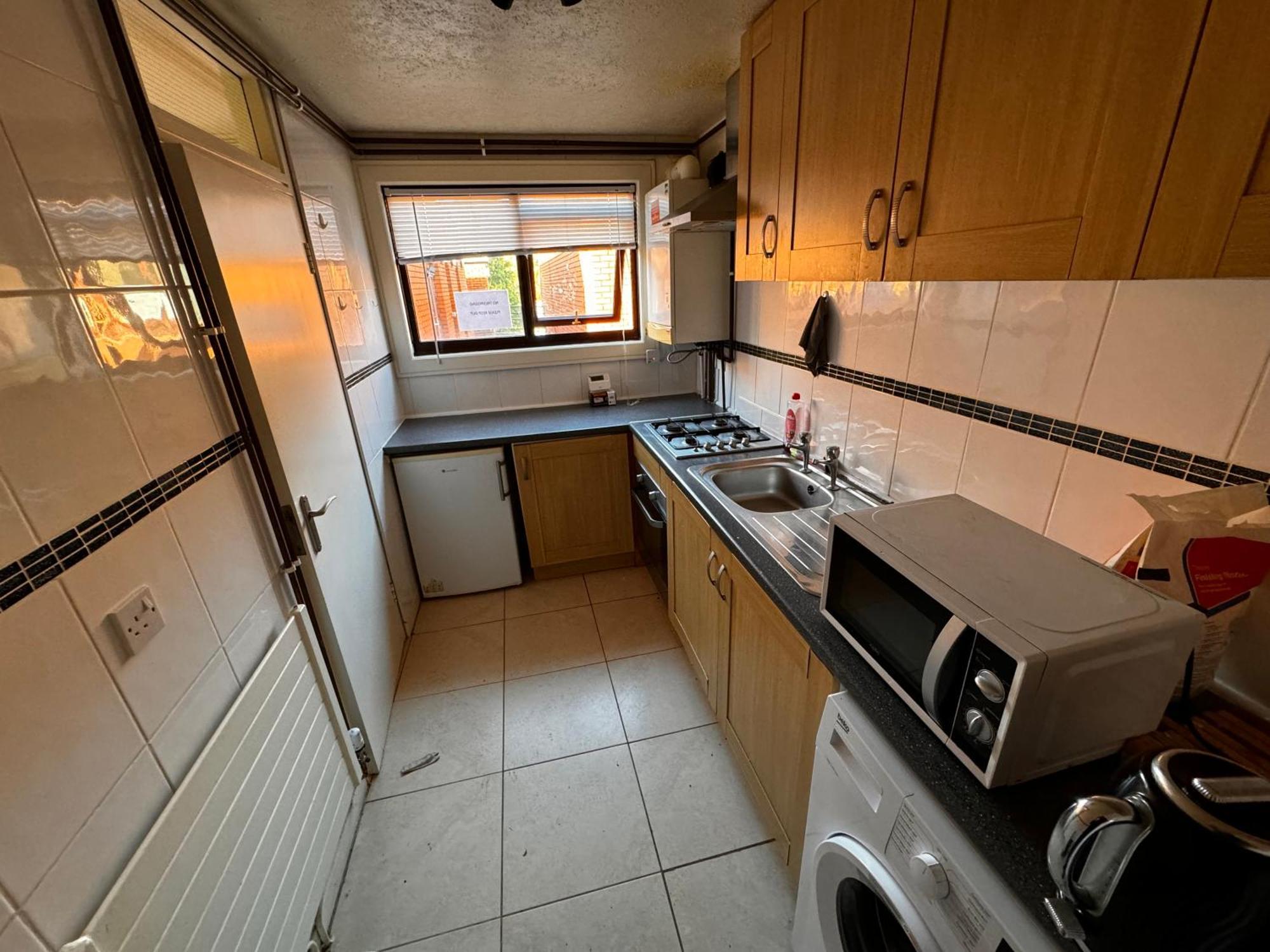 Two-Bedroom Flat Close To Uni & Shopping Center With Free Parking Coventry Exterior foto